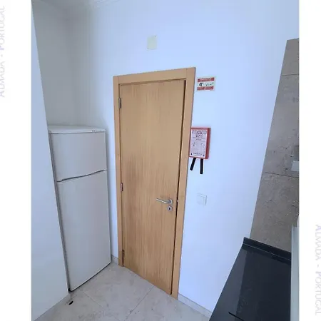 דירה Casa Gil Anes אלמאדה
